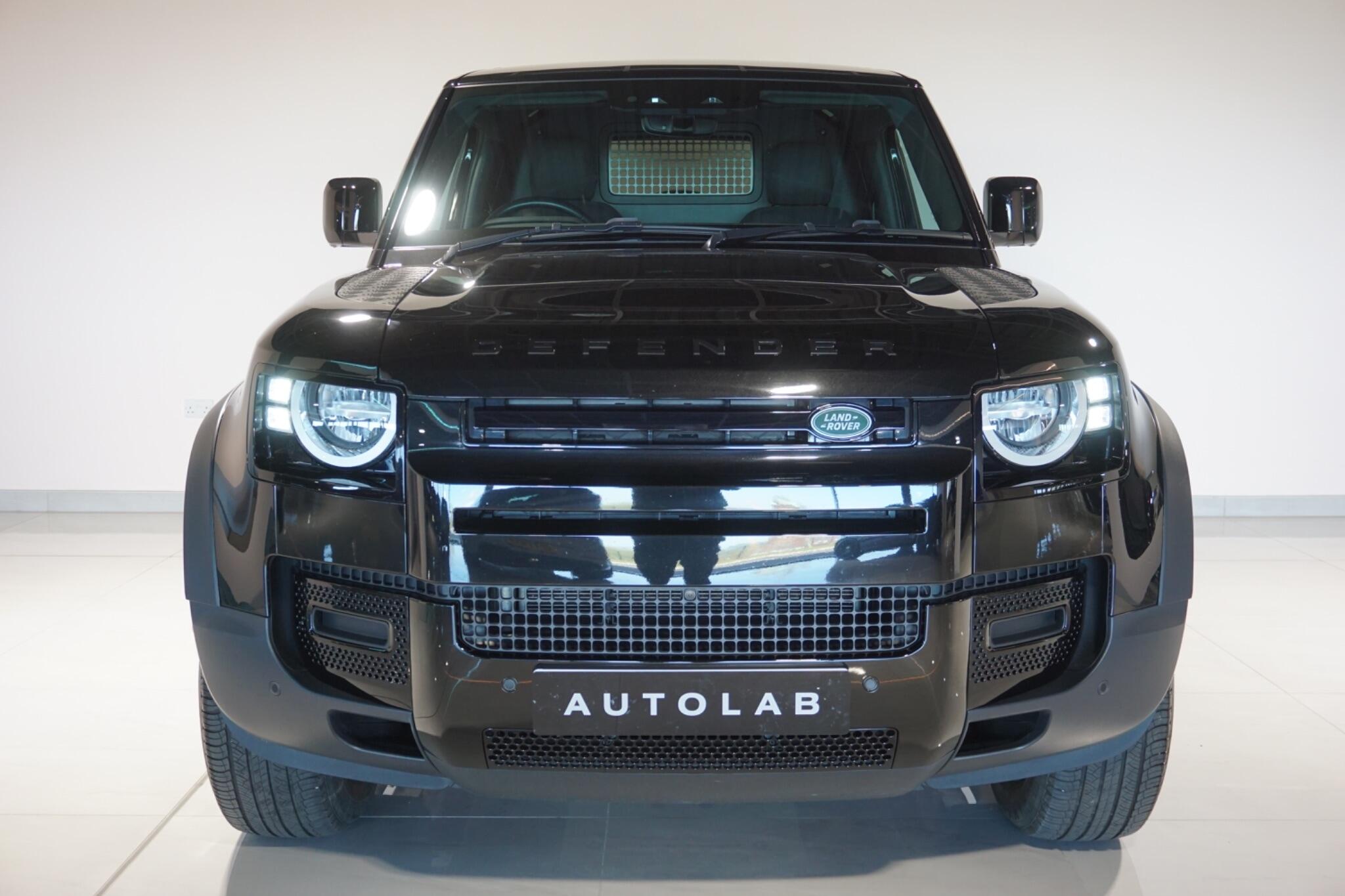 Land Rover Defender 90 3.0 D250 MHEV Hard Top SUV 3dr Diesel Auto 4WD SWB Euro 6 (s/s) (250 ps)